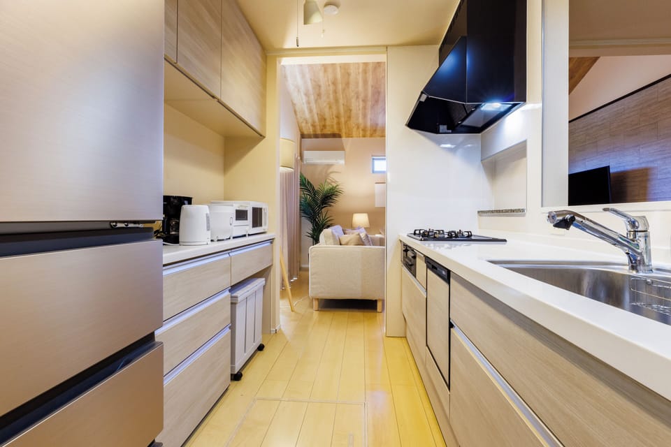 Executive Villa | Private kitchen | Fridge, microwave, stovetop, electric kettle