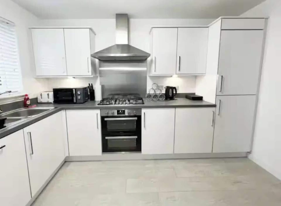 House, 3 Bedrooms, Smoking, Patio | Interior