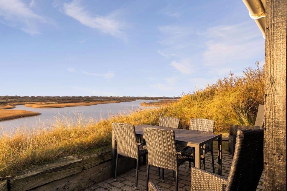 Classic Tree House, Lake View | Terrace/patio