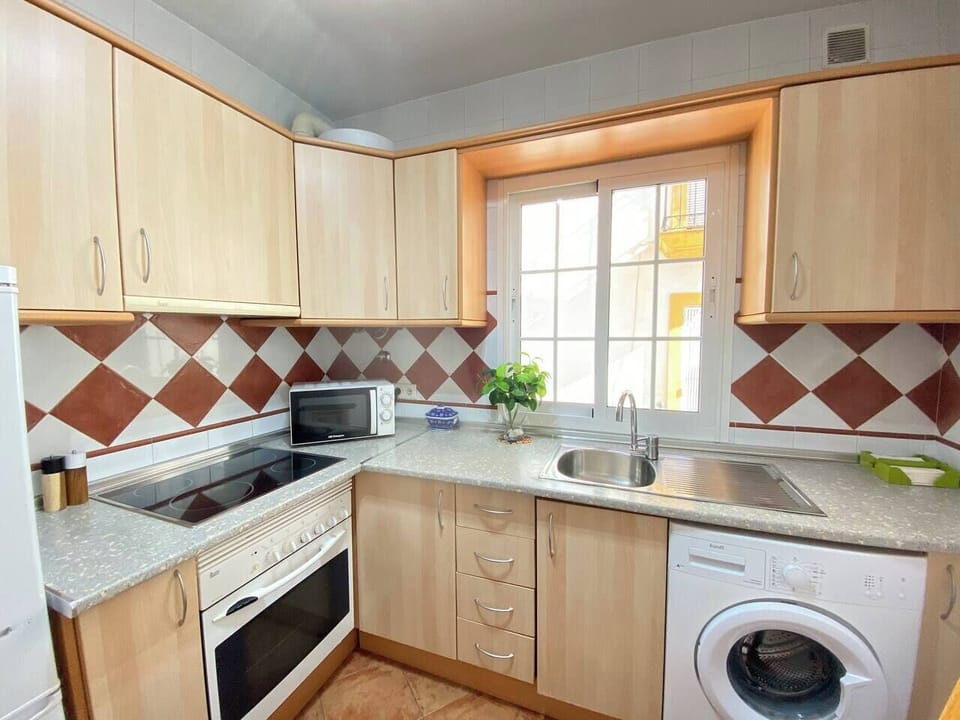 kitchen (1)