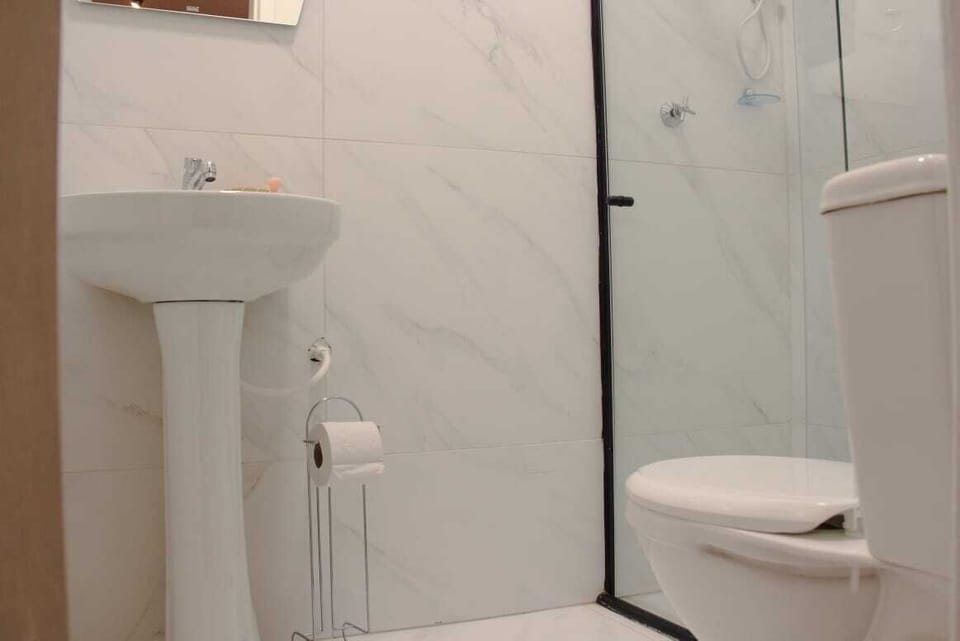 Shower, towels, soap, shampoo