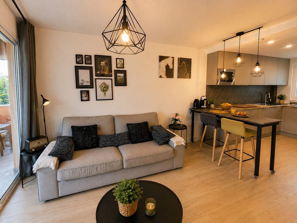 Living room, dining room, kitchen