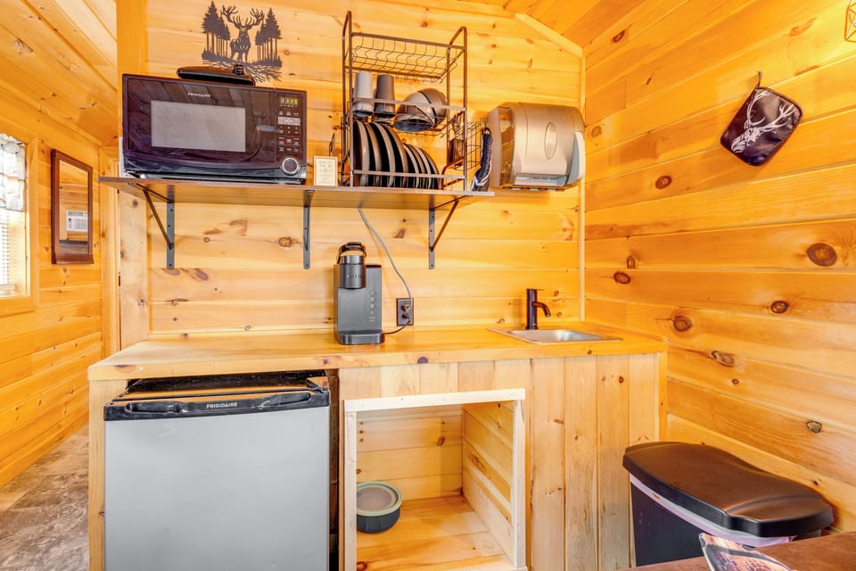 House (1 Bedroom) | Interior