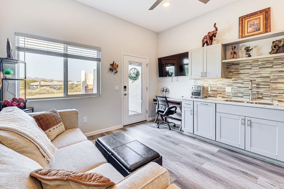 Apartment (1 Bedroom) | Interior