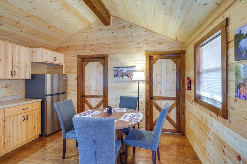 House (2 Bedrooms) | Interior