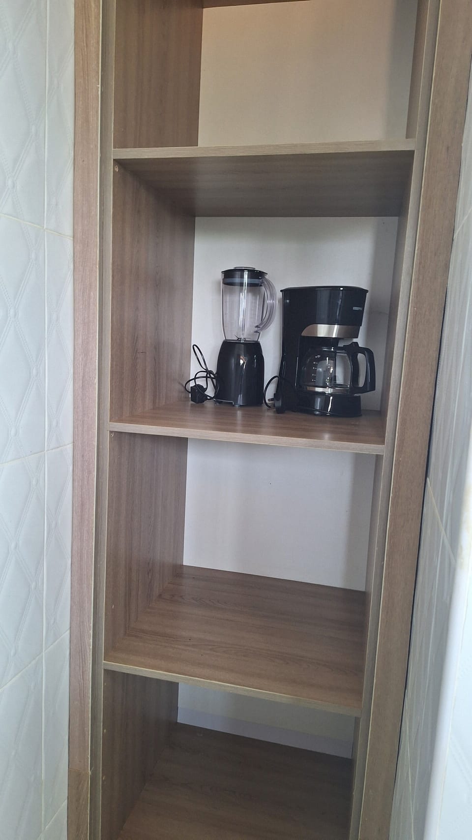 Apartment, 2 Bedrooms, Garden View | Private kitchen | Fridge, microwave, oven, electric kettle