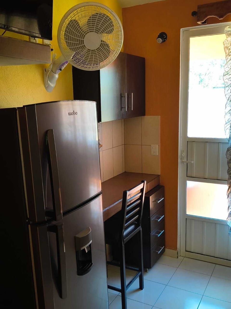Deluxe Room, Patio, Garden View | Private kitchen | Electric kettle, cookware/dishes/utensils
