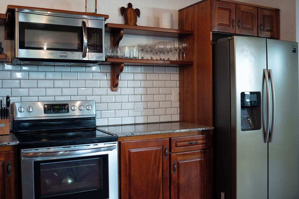 KITCHEN (1)