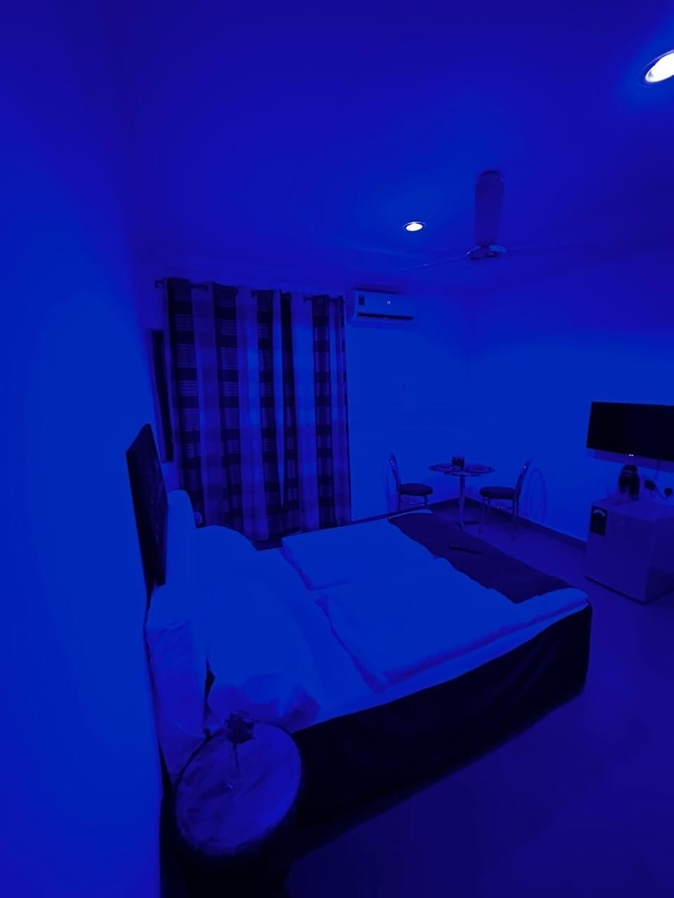 Standard Single Room | Bed sheets