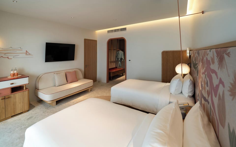 Superior Double Room, 2 Twin Beds | Minibar, in-room safe, iron/ironing board, free cribs/infant beds
