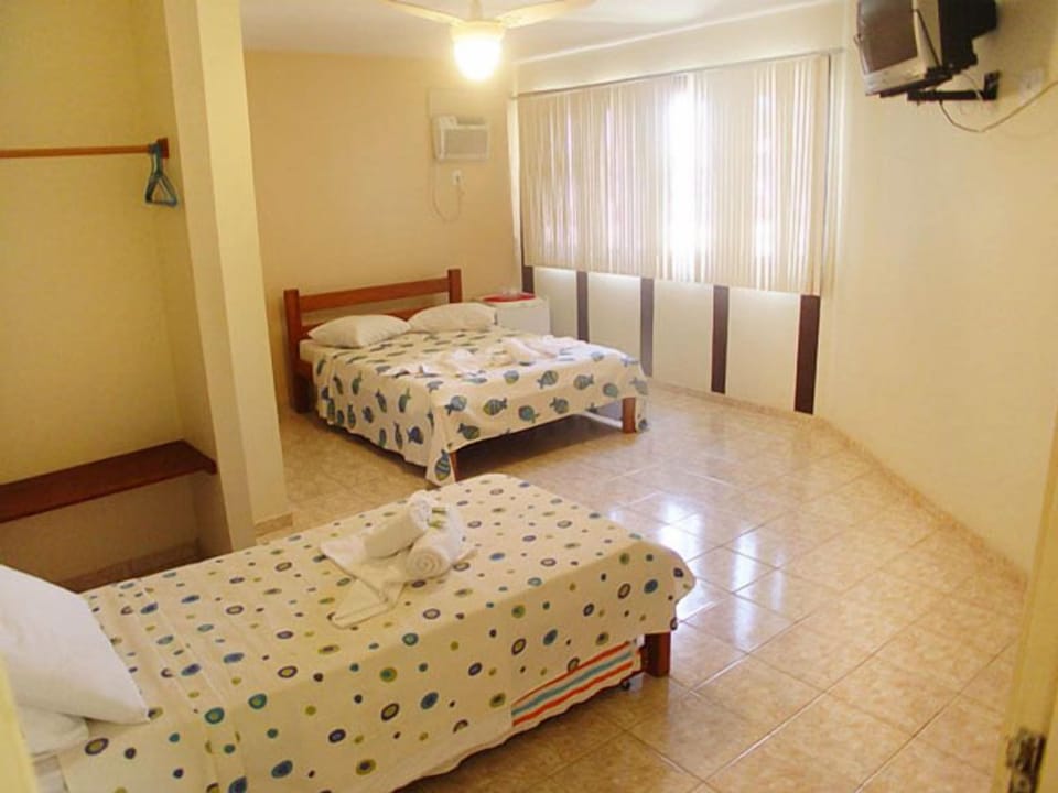 Triple Room | Minibar, free WiFi