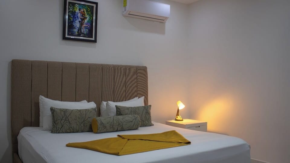 Suite | Free WiFi