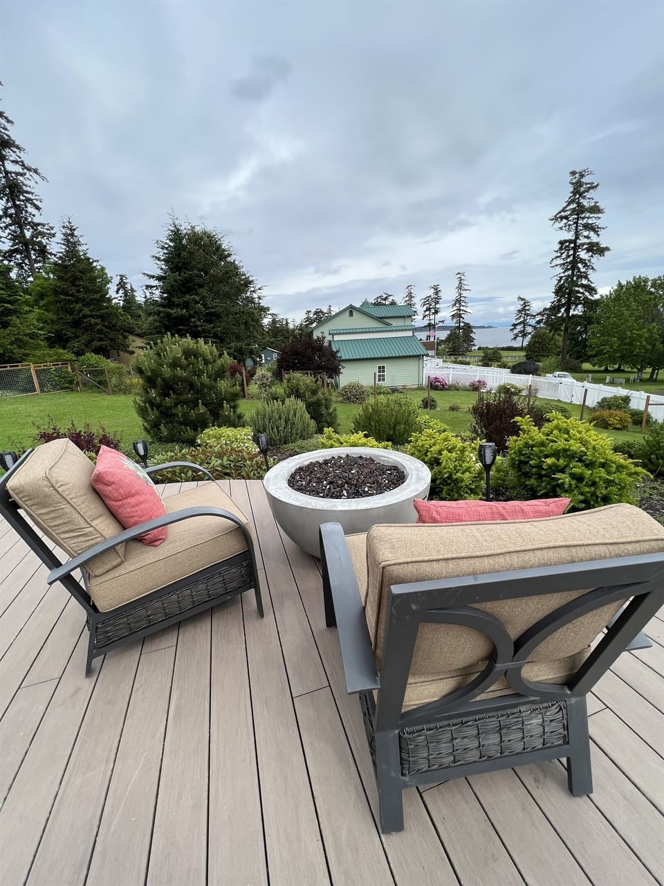 The deck features a propane fire pit that is available spring-fall.