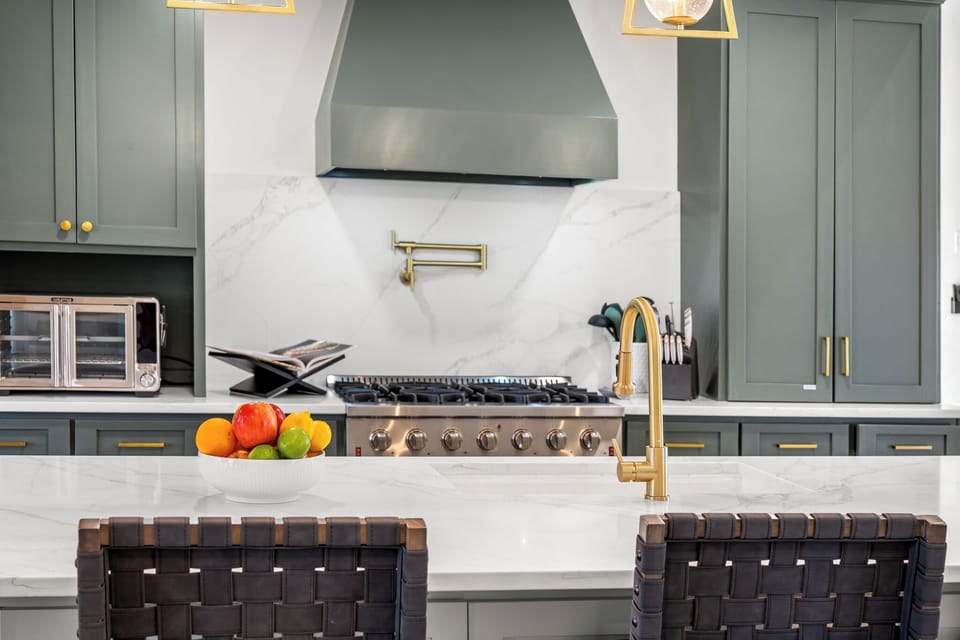 Calling all foodies! Unleash your inner chef in our gourmet kitchen, featuring a professional gas range and everything you need to create delicious vacation meals.
