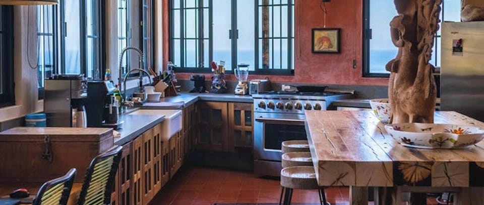 Living Room/ Dining/ Kitchen