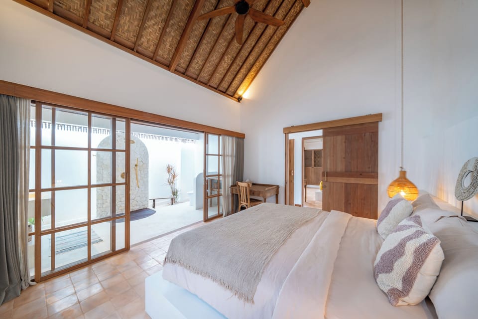 Villa | 3 bedrooms, desk, laptop workspace, free WiFi
