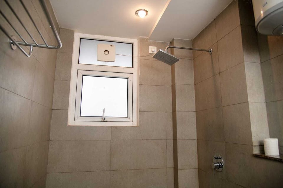 Shower, towels, soap, shampoo