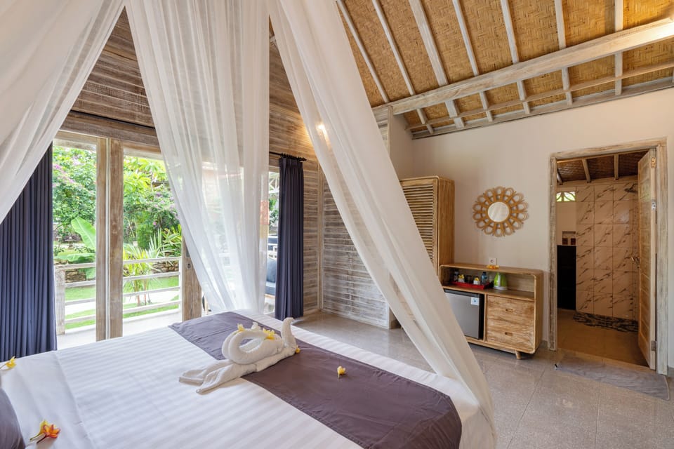 Standard Double Room, Garden View | Free WiFi