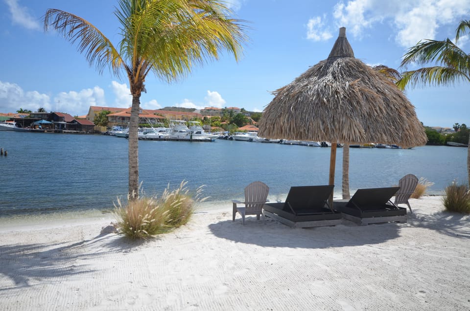 Spanish Water Beach Apartment in Jan Thiel