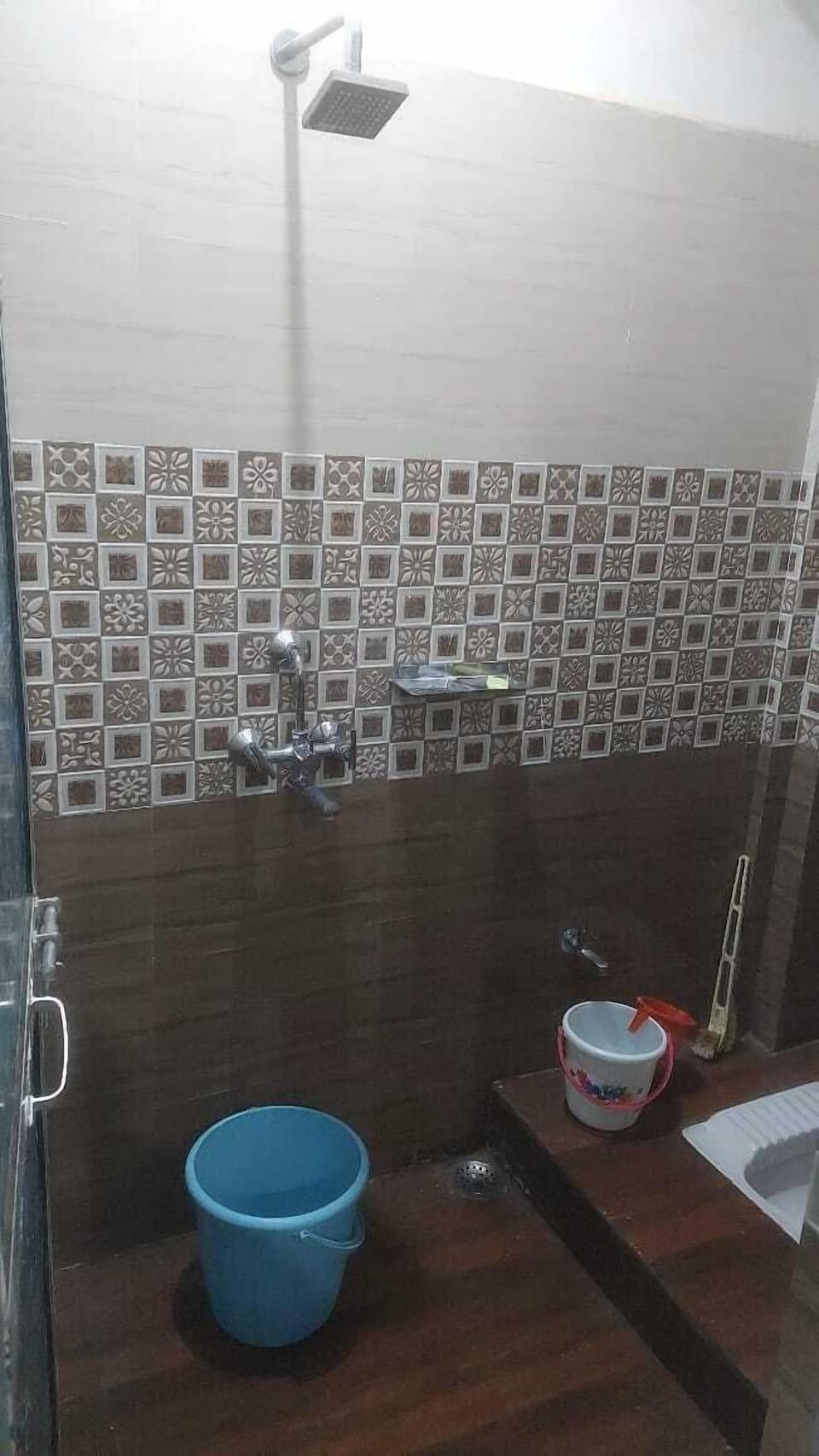 Deluxe Room | Bathroom