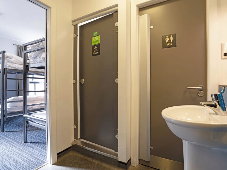 Free WiFi, wheelchair access