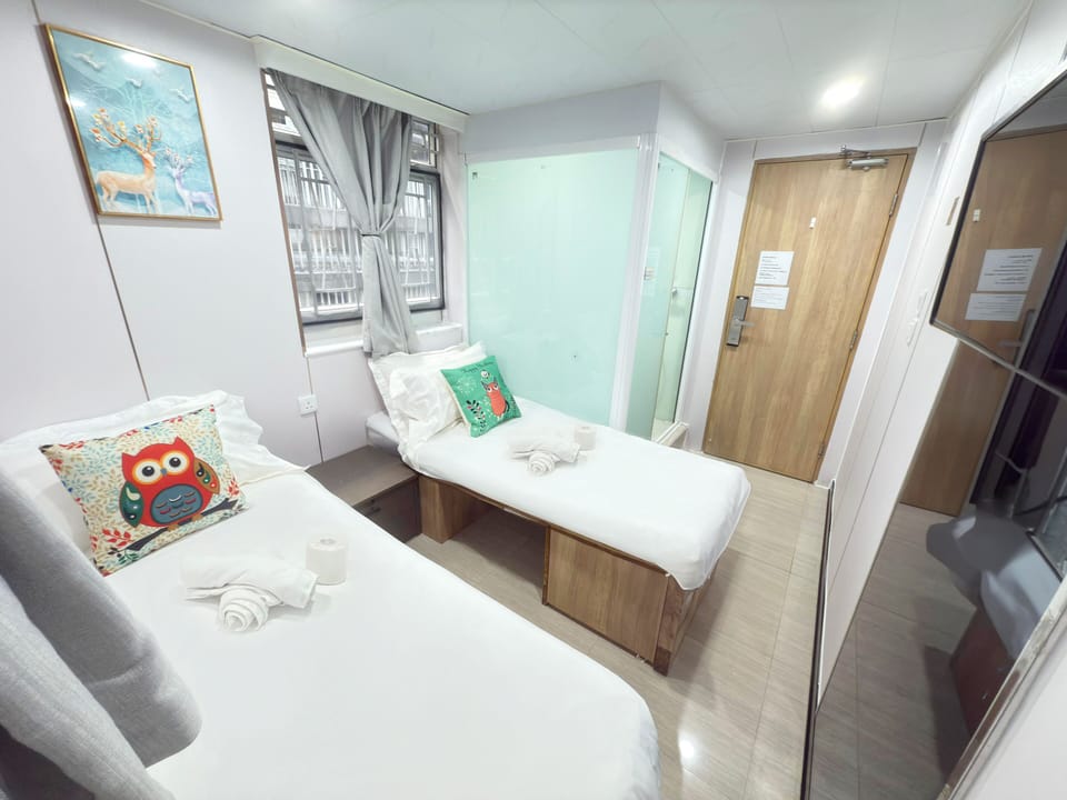 Comfort Twin Room | Free WiFi
