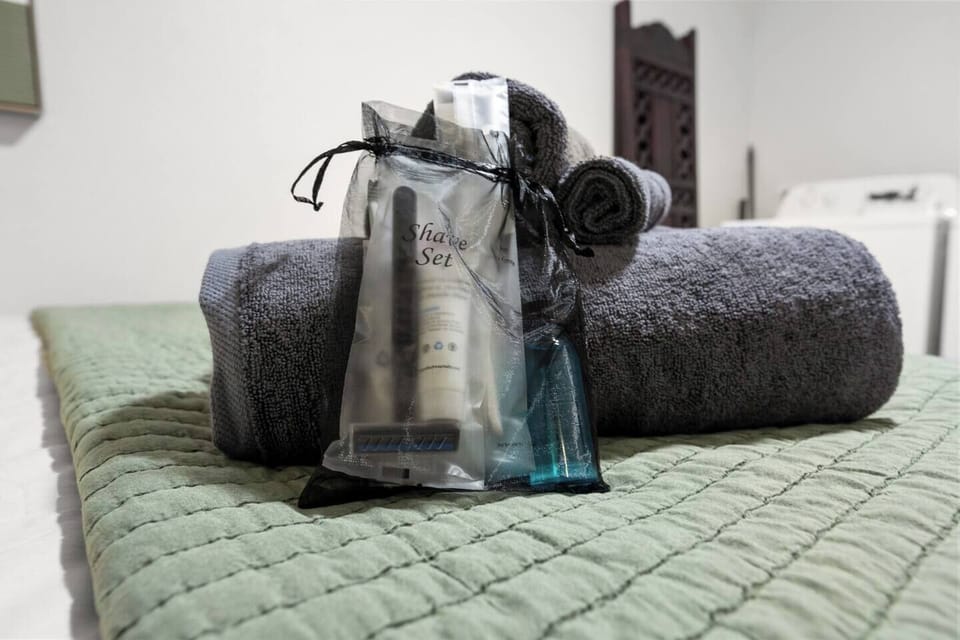Bathroom amenities