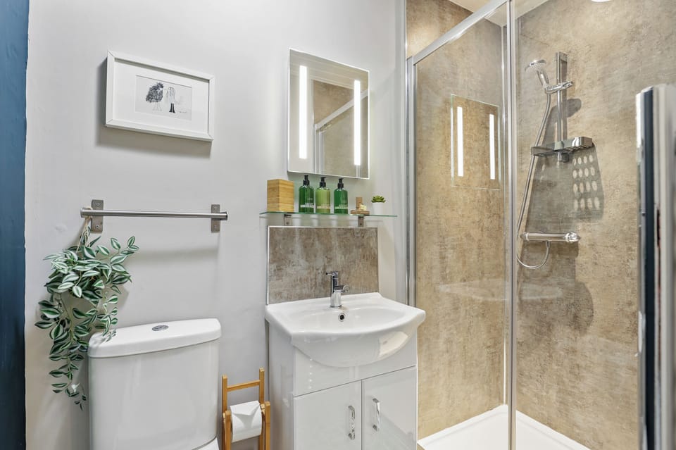 Wyndgrove House - North East Escapes Cottage in Seahouses