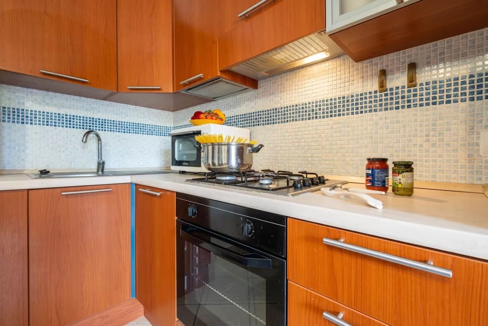 Apartment, 2 Bedrooms, Patio | Interior