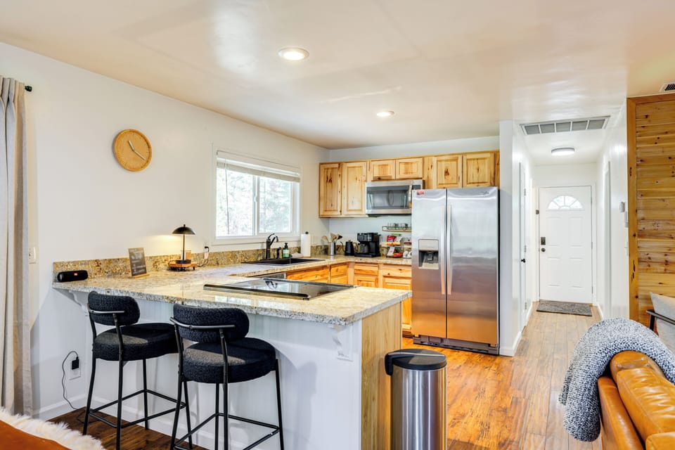 House (2 Bedrooms) | Interior