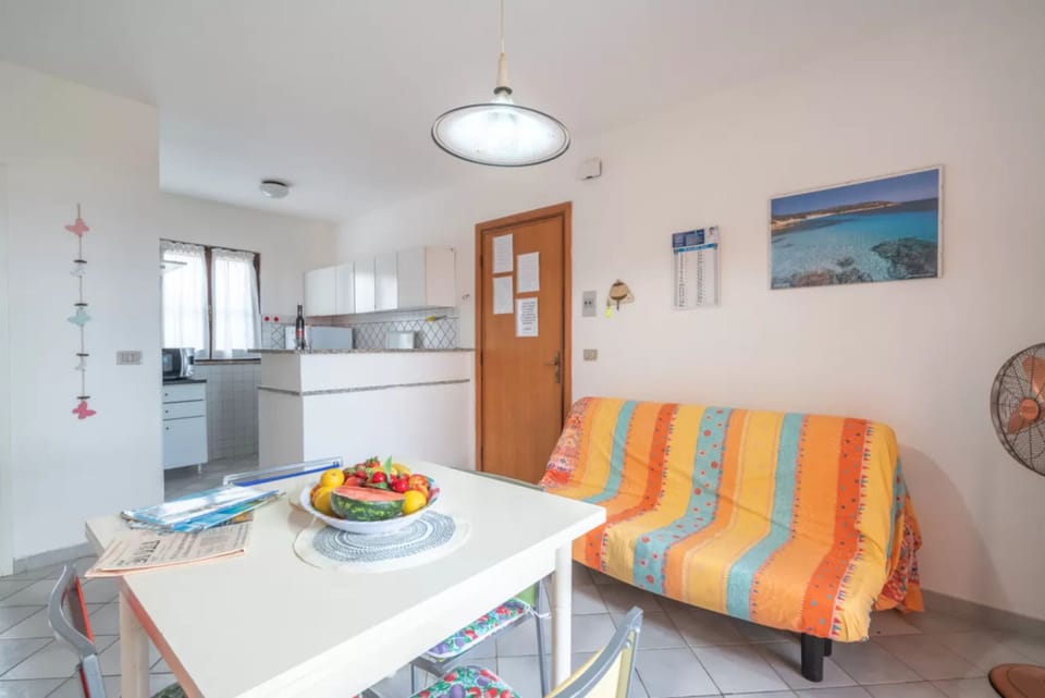 Villa, 1 Bedroom, Balcony, Ocean View | Dining