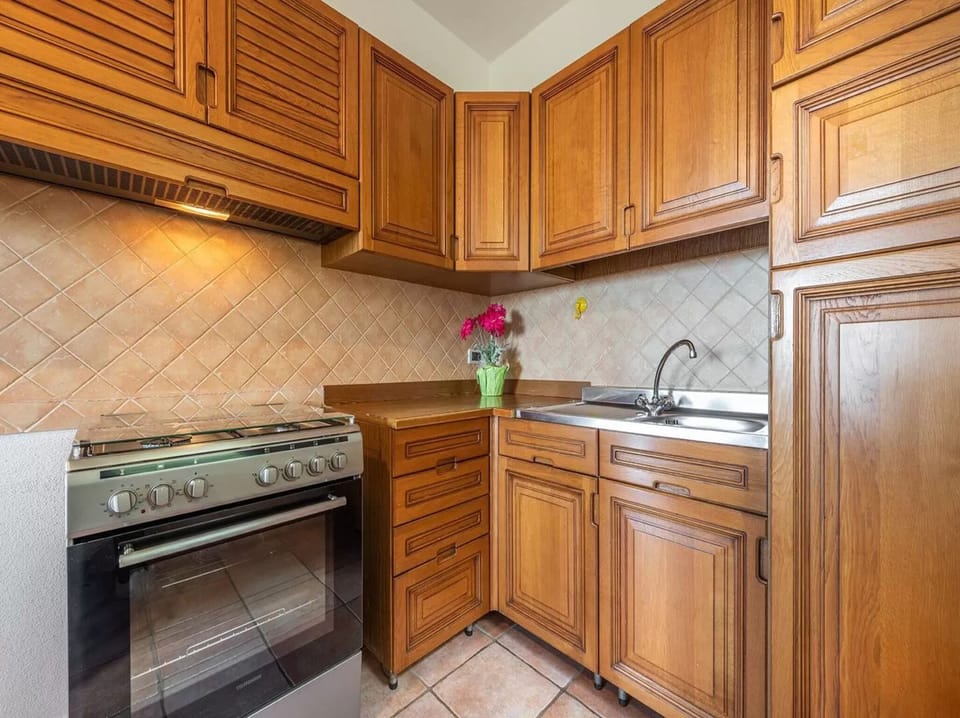Apartment, 3 Bedrooms, Terrace, Garden View | Interior