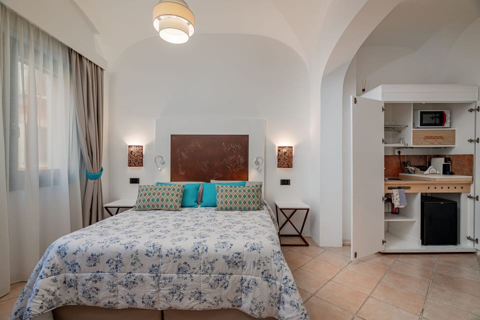 Classic Double Room, 1 Double Bed | Blackout drapes, WiFi (free)