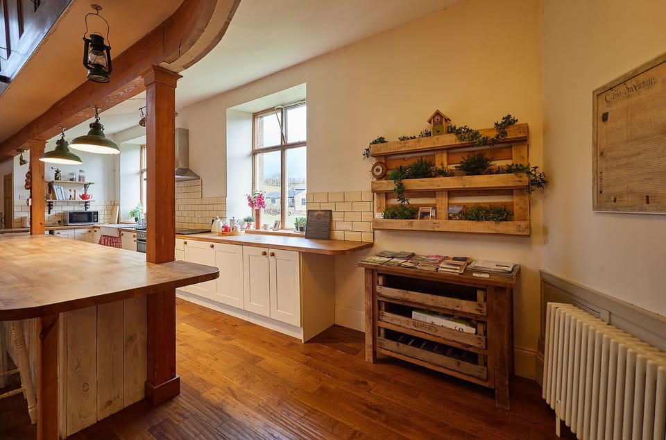 Birdhope Craig Church, Rochester - Host & Stay