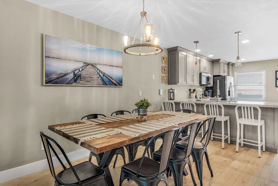 Plenty of seating at the dining table
