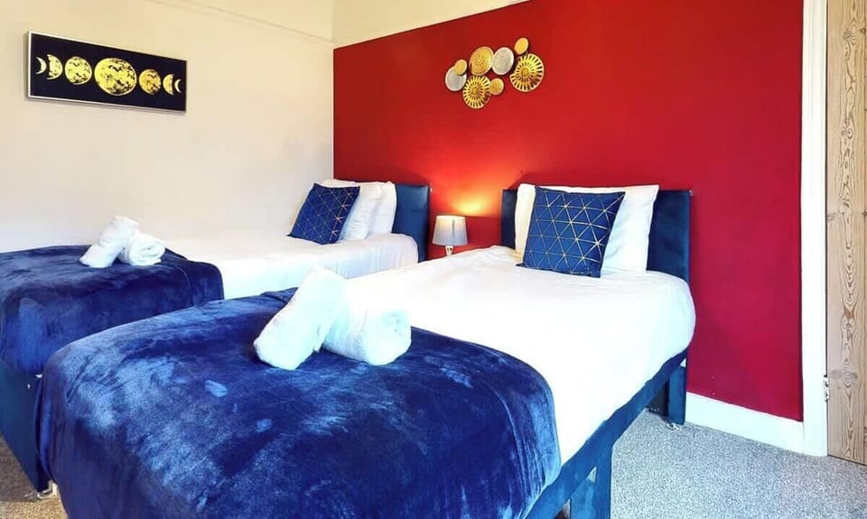 Bedroom at Jesswood Properties Short Lets & Serviced Accommodation