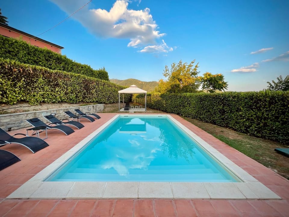 Private pool