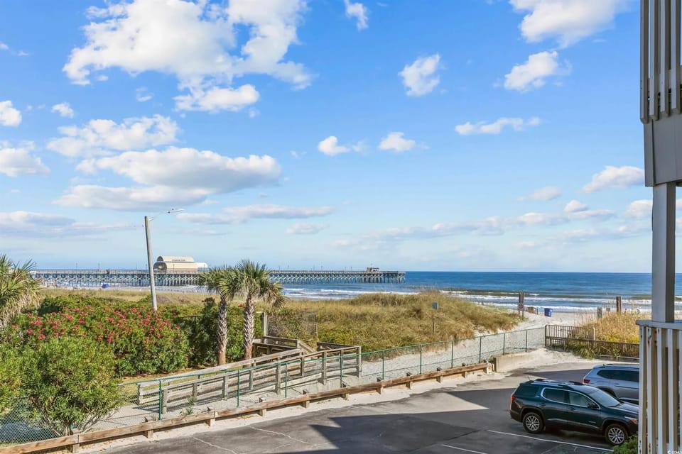 Beach/ocean view