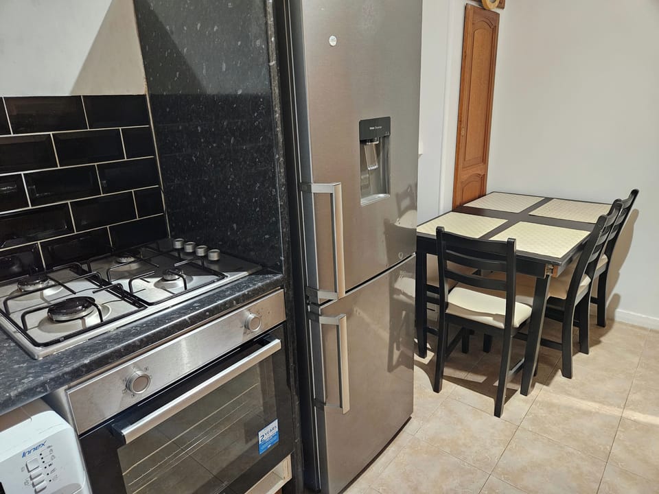 Apartment | Private kitchen | Fridge, microwave, oven, stovetop
