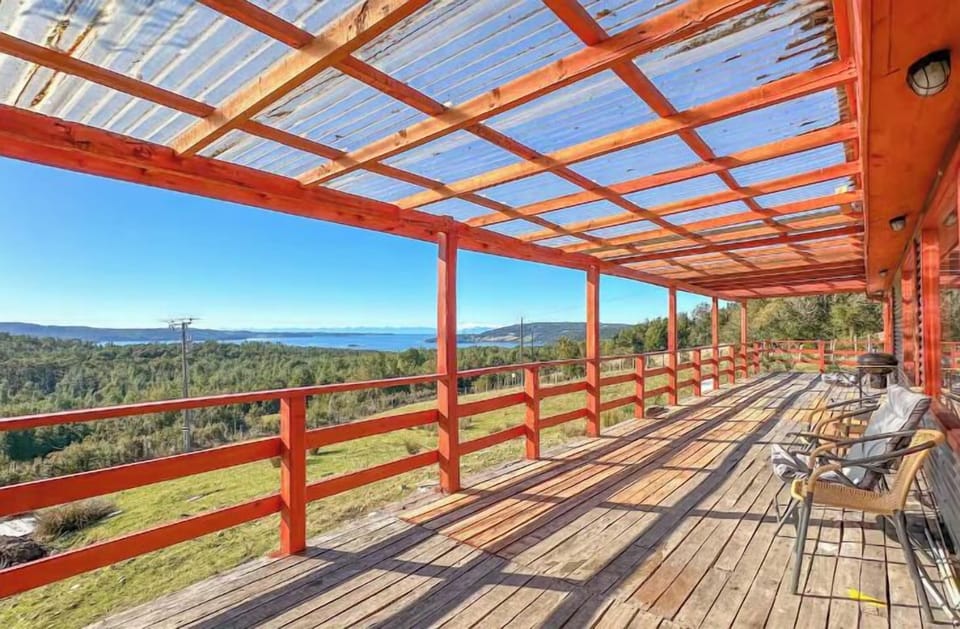 Comfort House, Ocean View | Terrace/patio