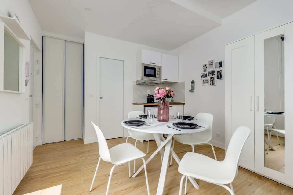 149 rue La Fayette - 75010 Paris - RETOUCHES - 13