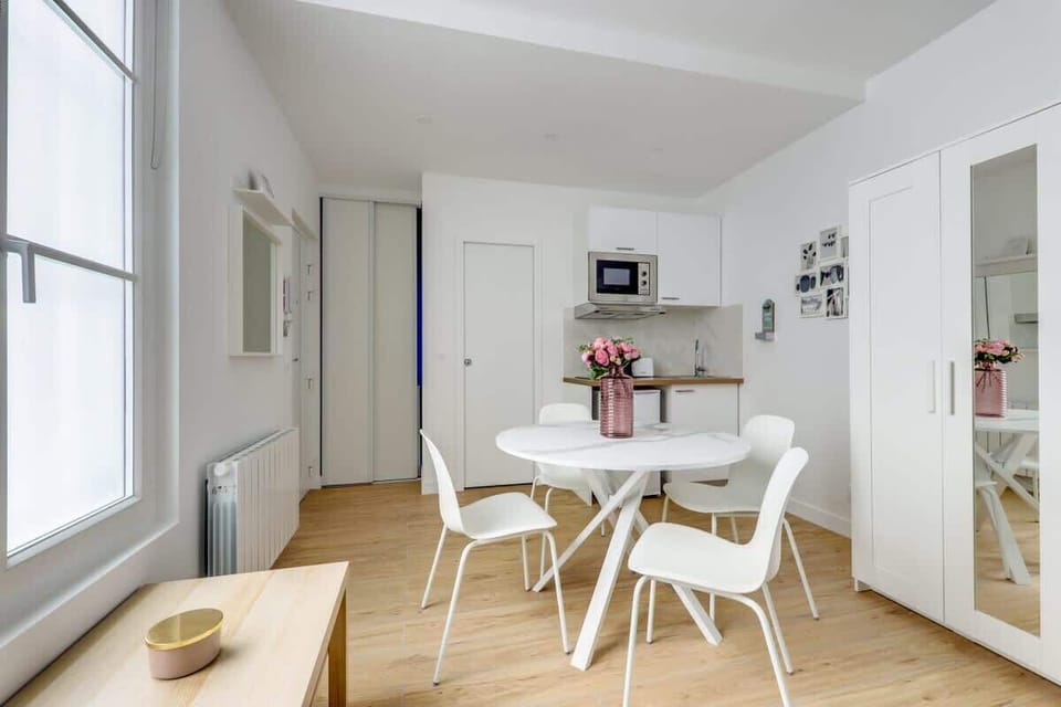 149 rue La Fayette - 75010 Paris - RETOUCHES - 6