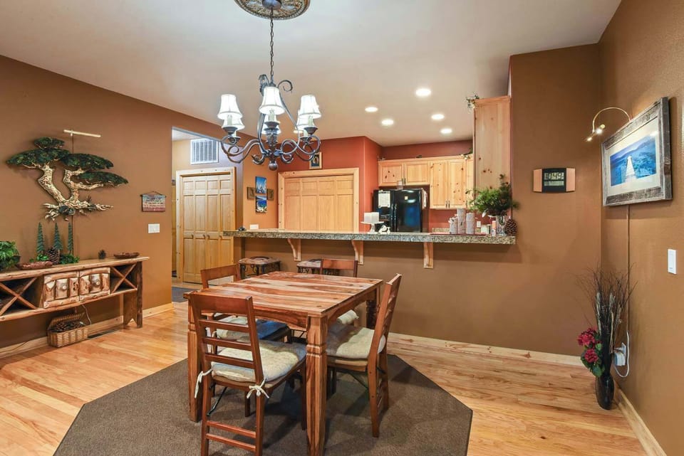 Dining table with seating for 4