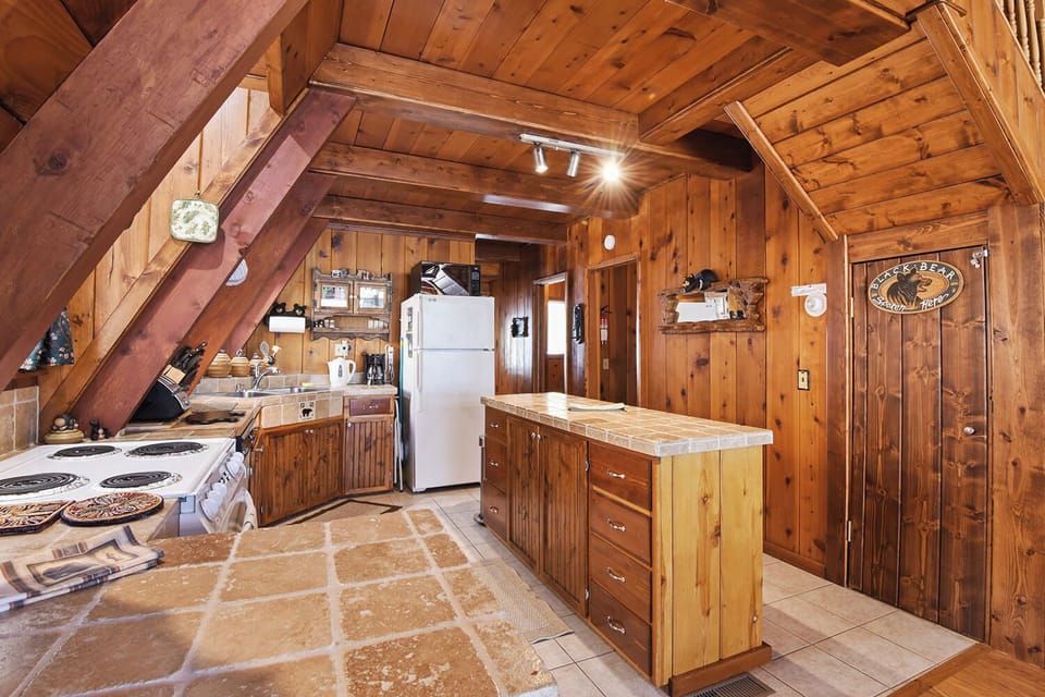 Full Kitchen