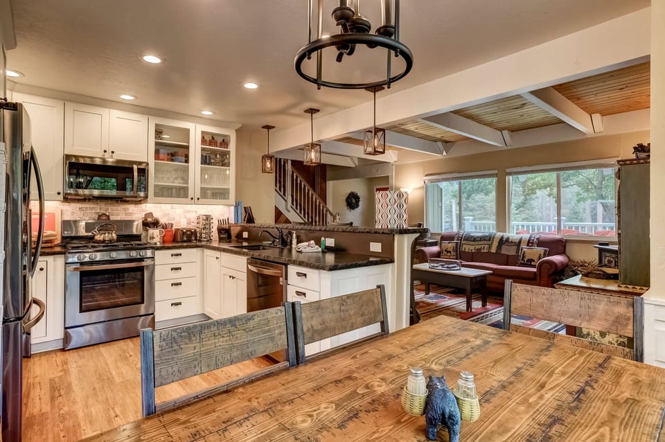 Full kitchen with stainless steel appliances, toaster and more