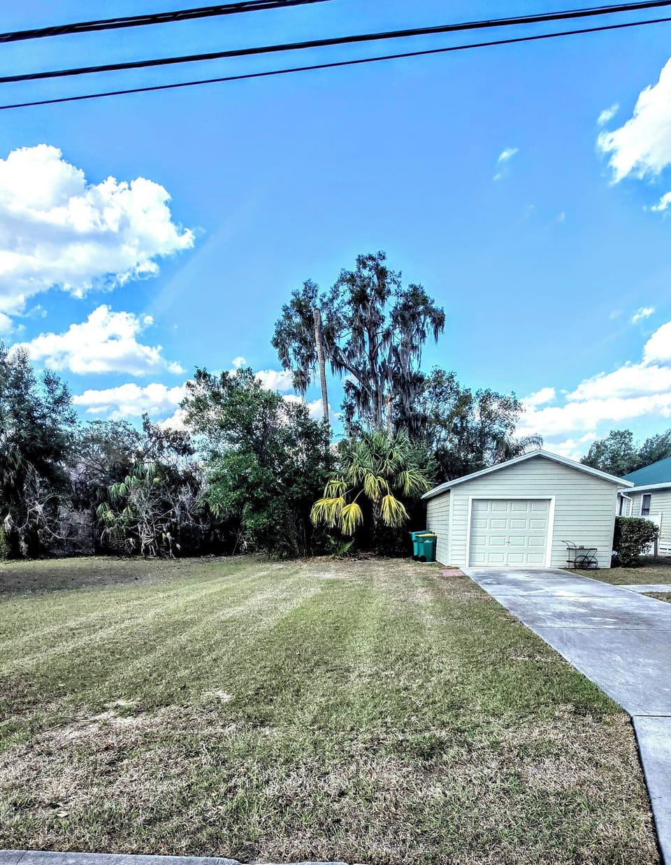 Front yard and garage 