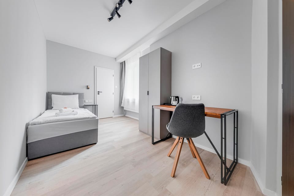 Superior Single Room | Desk, iron/ironing board (on request), WiFi (free), bed sheets