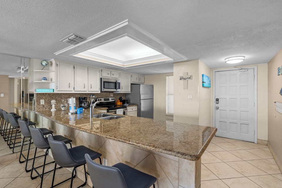 Extra counter top seating in the kitchen area
