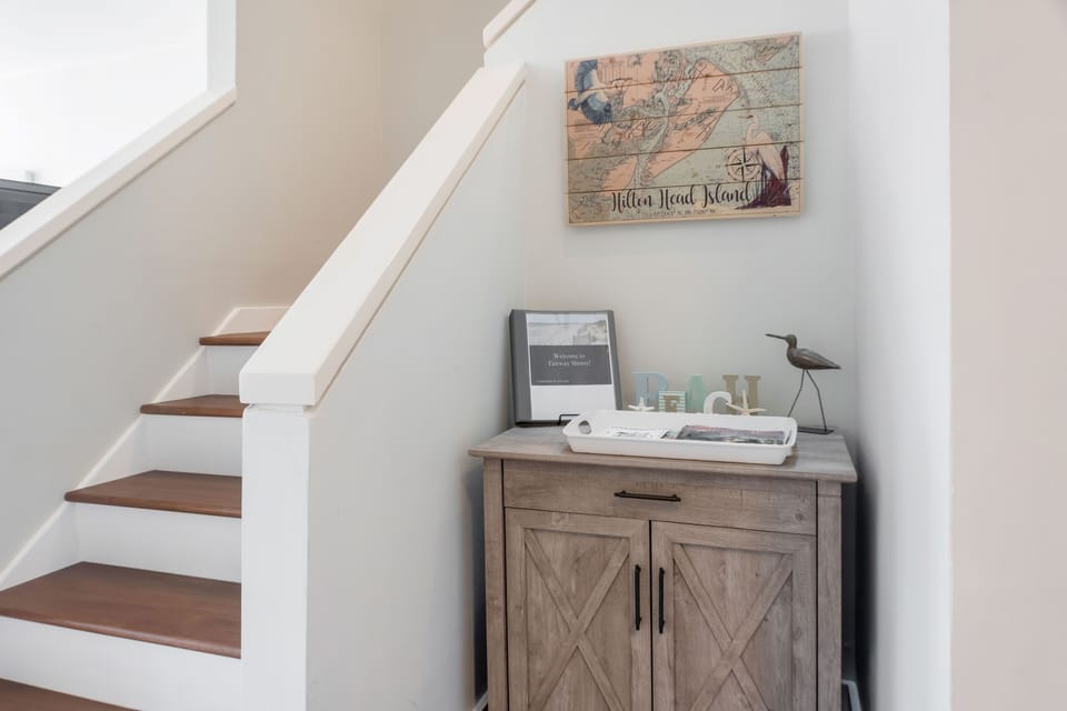 Entry way and stairs with board games