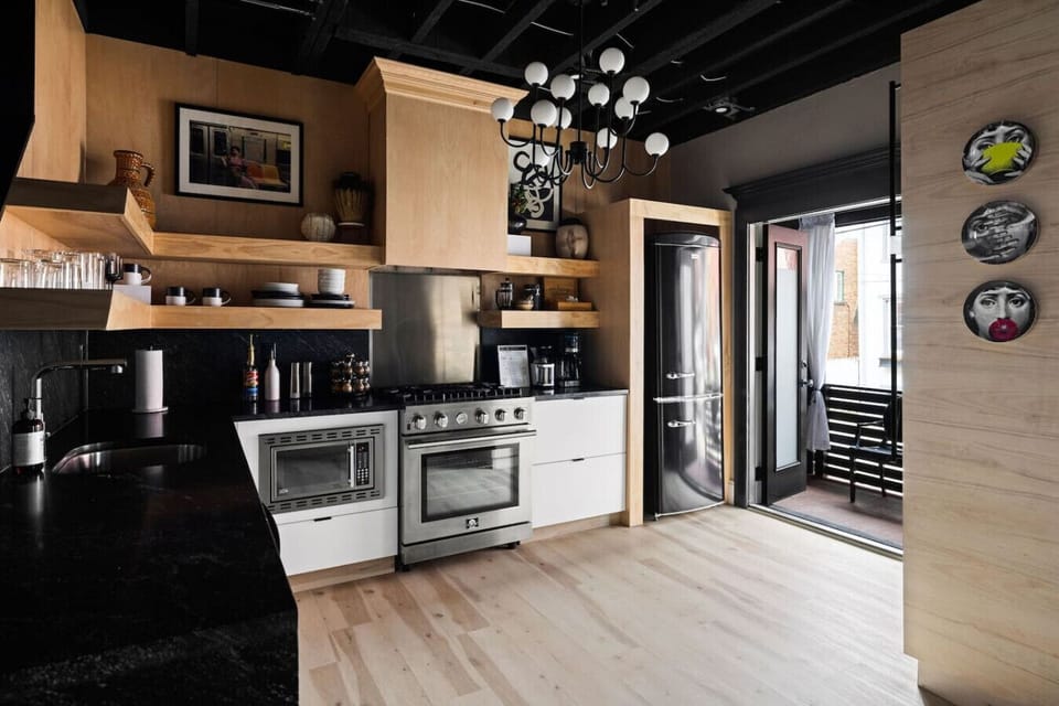 Private kitchen